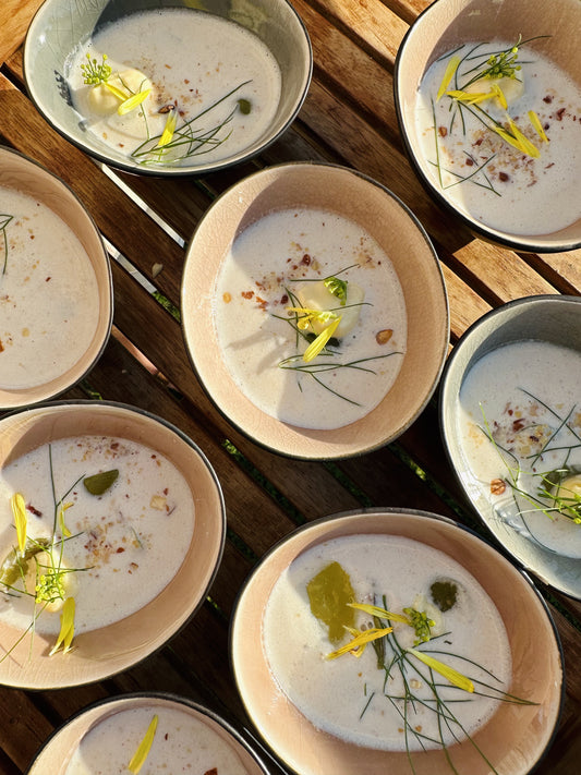 Ajo Blanco uit Ibiza ofwel koud knoflooksoepje met amandelen